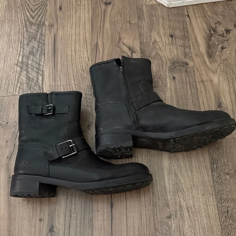 Tory Burch Christie Boots
